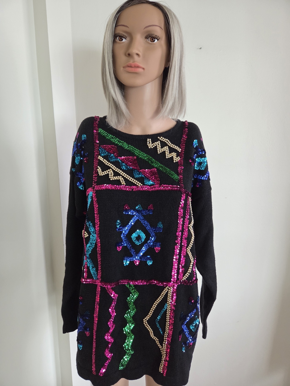 Vintage MARNIE WEST Multicolor Sequin and Beaded Sweater Size Small